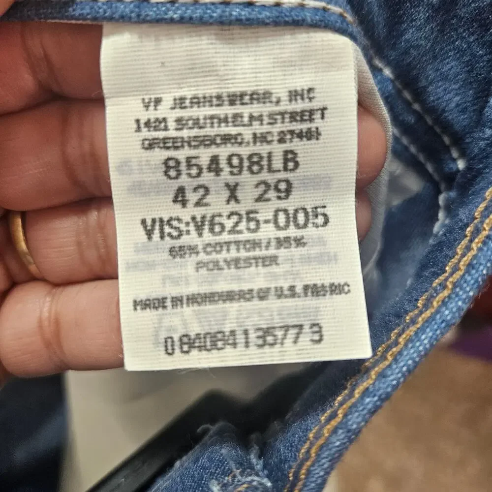 Wrangler Men's Jeans Flex-fit Waist and Stretches for Comfort Size 42x29